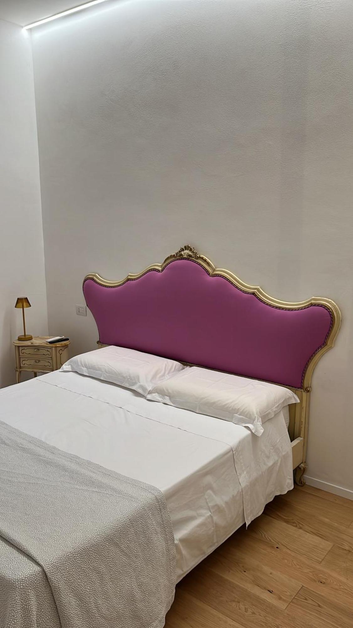 Rosarias Rooms Manfredonia Eksteriør billede